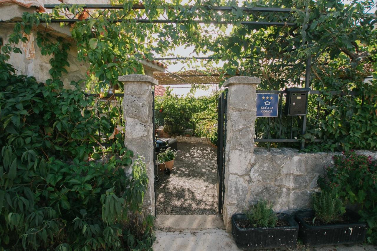Country House Rusula Vrsine Экстерьер фото
