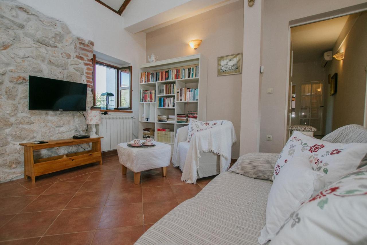 Country House Rusula Vrsine Экстерьер фото
